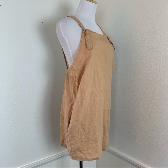 NWT Tavik Standoff Romper Linen Rayon Size Small Sand Shorts Pockets - Picture 13 of 14